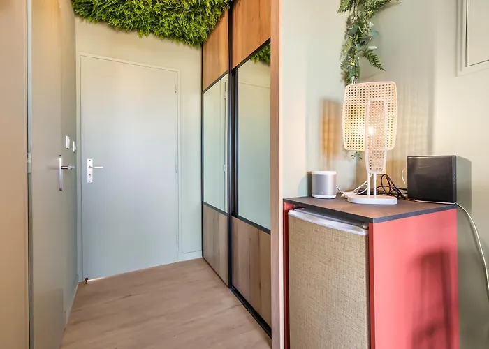 Jungle House Heliopolis 아파트 아그